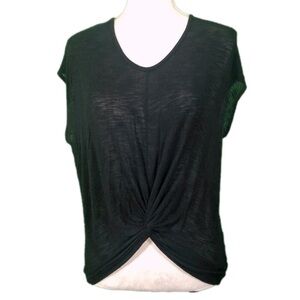 BODY CENTRAL (L) Black Tissue Slub Top